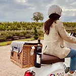 Tenuta Relais & Wines 5*
