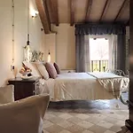 Tenuta Relais & Wines Montemagno (Piedmont)