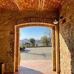 Tenuta Relais & Wines