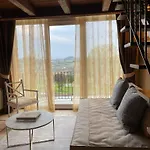 Hotel Tenuta Relais & Wines Montemagno (Piedmont)