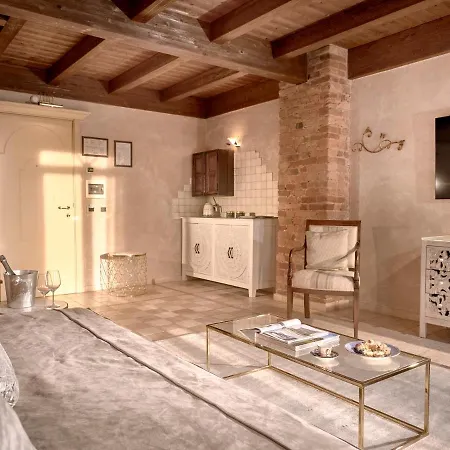 Отель Tenuta Relais & Wines 5*