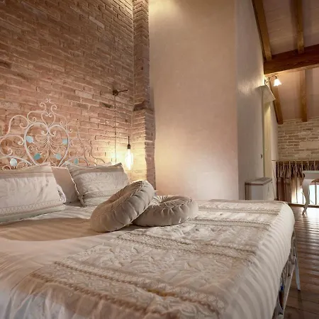 Отель Tenuta Relais & Wines 5*