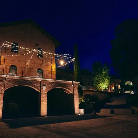 Hotel Tenuta Relais & Wines 5*