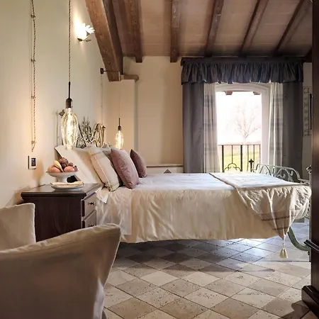 Tenuta Relais & Wines Montemagno (Piedmont)