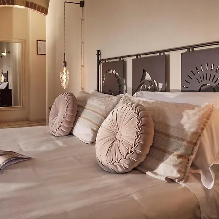 Tenuta Relais & Wines Hotel Montemagno (Piedmont)
