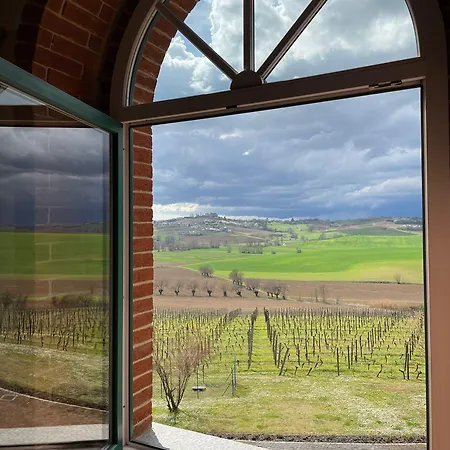 מלון Tenuta Relais & Wines