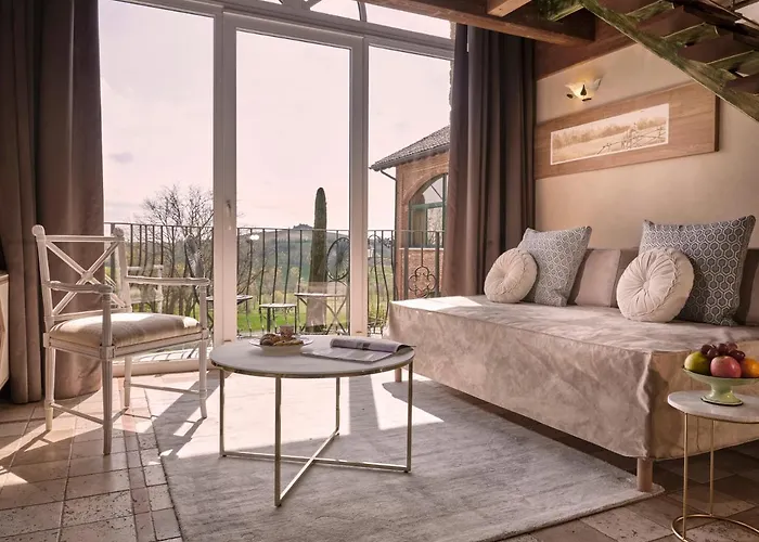 Tenuta Relais & Wines ホテル 5*