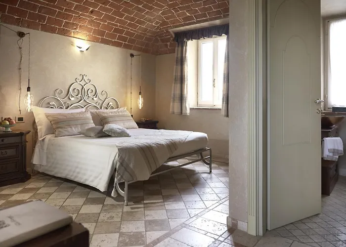 Tenuta Relais & Wines ホテル Montemagno