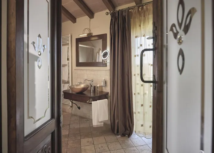 Tenuta Relais & Wines 5*