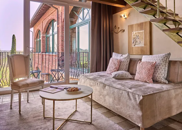 Tenuta Relais & Wines 5* Montemagno