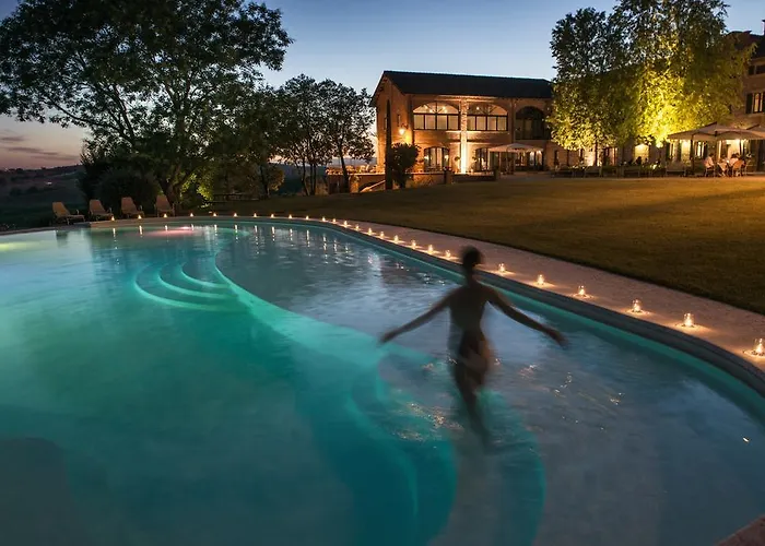 Tenuta Relais & Wines ホテル 5*